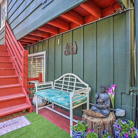 Boho Crestline Cabin, 1 Mile To Lake Gregory! 외부 사진