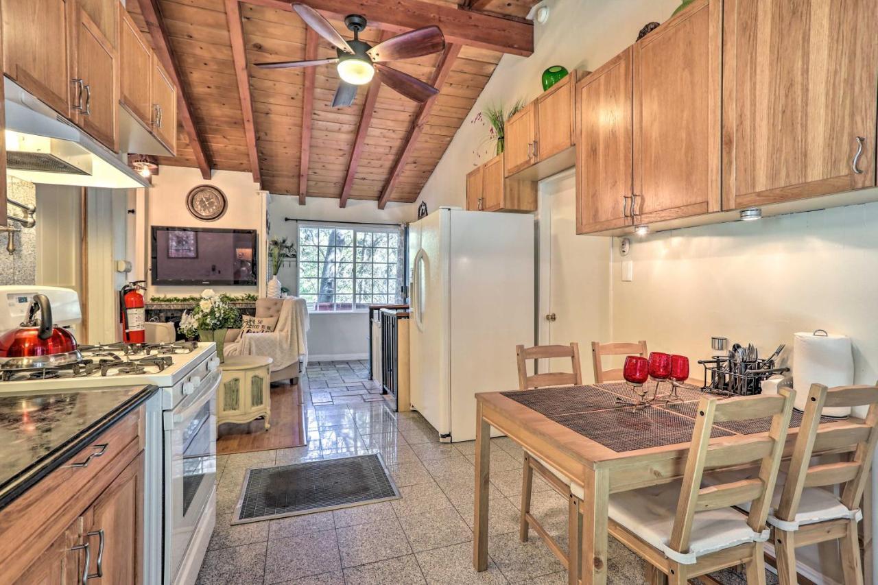 Boho Crestline Cabin, 1 Mile To Lake Gregory! 외부 사진