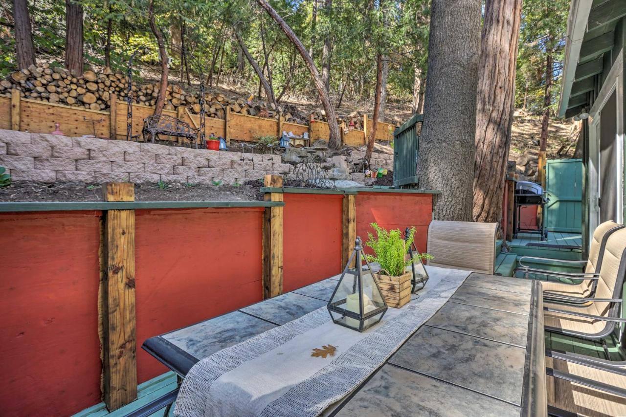 Boho Crestline Cabin, 1 Mile To Lake Gregory! 외부 사진
