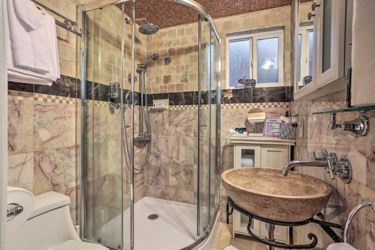 Boho Crestline Cabin, 1 Mile To Lake Gregory! 외부 사진